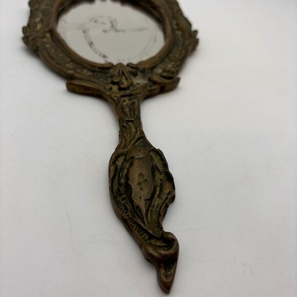 Vintage Brass Oval Hand Held Antique Style Vanity Collectible Mirror - Picture 10 of 16